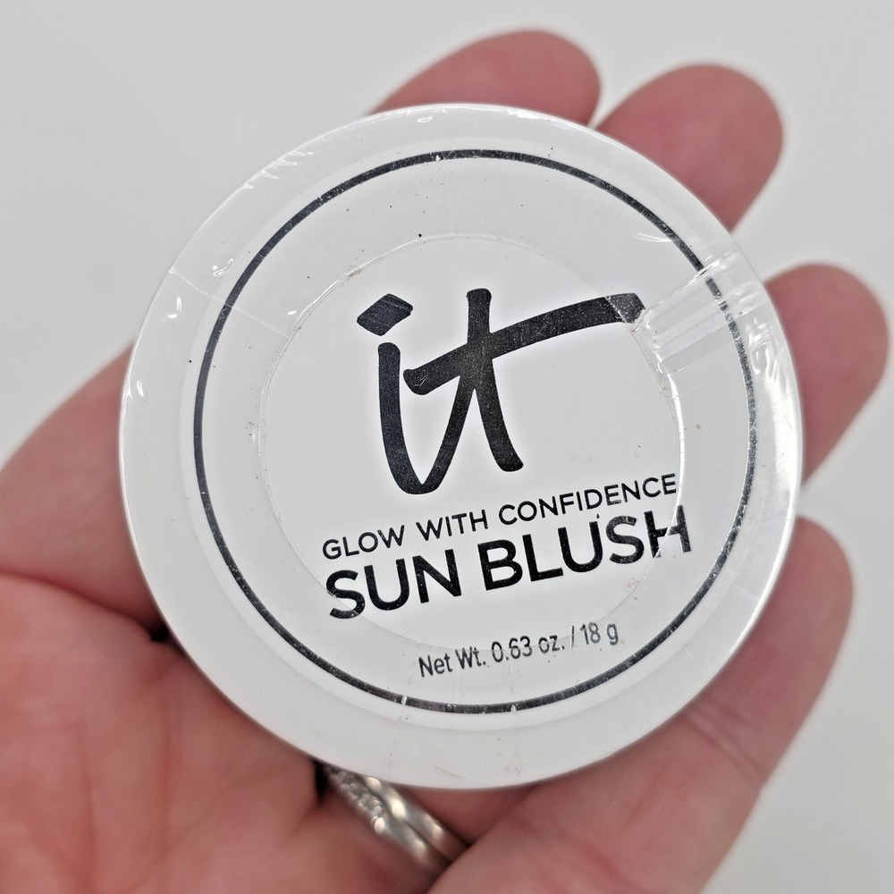 It Glow With Confidence Sun Blush Sunlit 10 Cream Blush Makeup .63 oz Sealed NEW